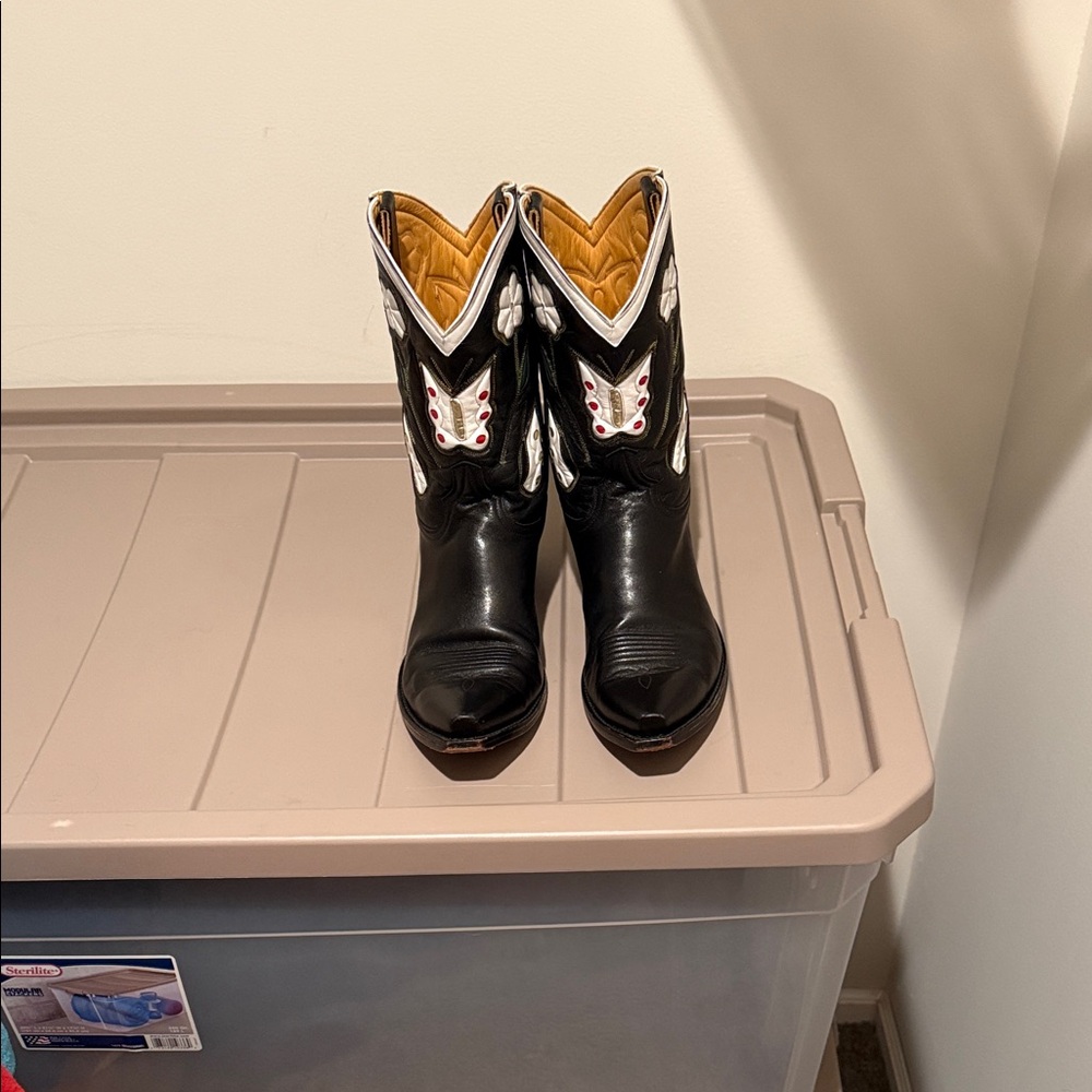 Vintage old gringo butterfly boots